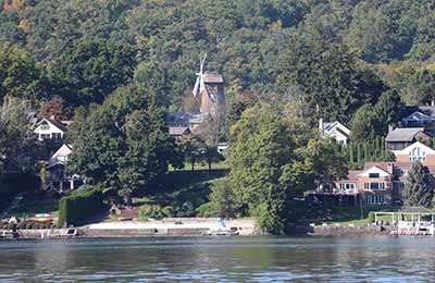 Knollcrest on candlewood lake
